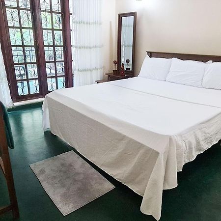 Kandy Guest House Kiribathkumbura Exterior foto